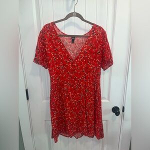 Women’s size L red floral dress